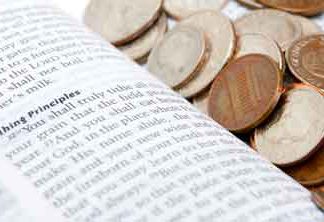 Rijker worden door tienden geven?